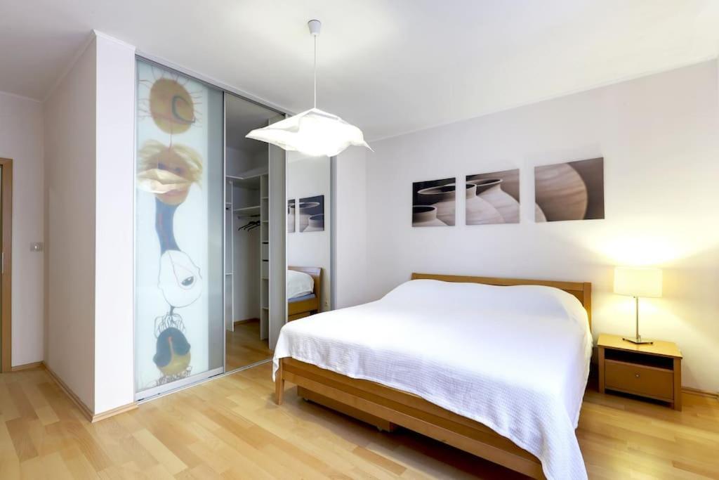 Appartamento 3min2centre - 2 Bedroom Garage, View